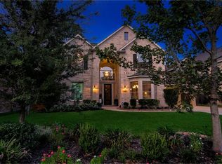 18 N Millsap Cir, The Woodlands, TX 77382