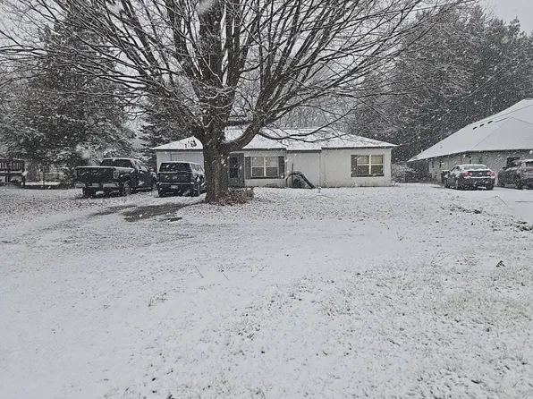 6391 Richfield Rd, Flint, MI 48506