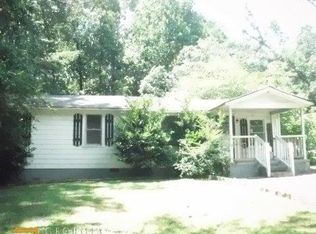 5967 Stonewall Dr, Union City, GA 30291