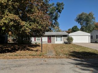 105 Coronado Dr, Catlin, IL