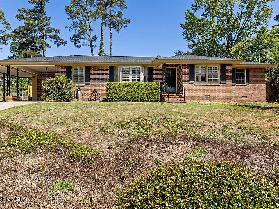 1st image of 706 Brooks Drive