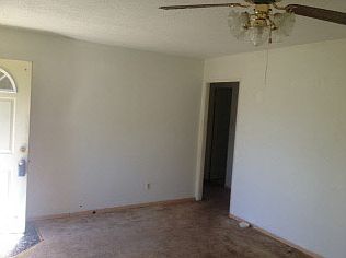 5th image of 254 N Illinois St