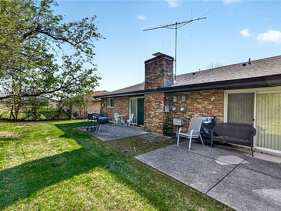 5th image of 5620 Elgin Roof Dr