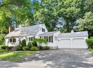 3 Drummond Rd, Stoneham, MA 02180