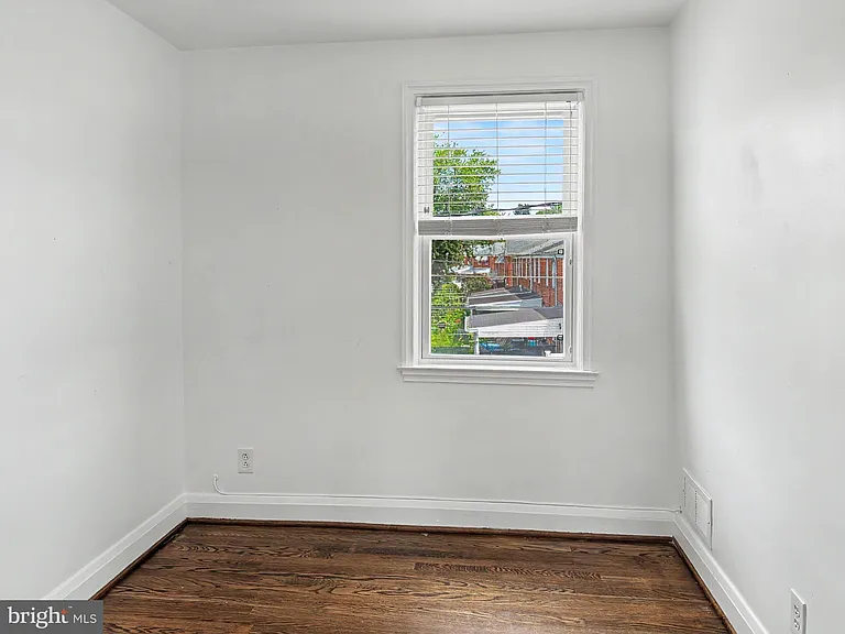211 Cherrydell Rd — Photo 8