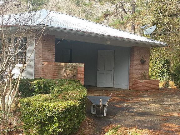 4th image of 56 W Brent St