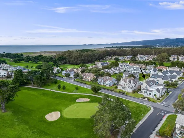 25 Merion Rd, Half Moon Bay, CA 94019