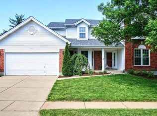 10325 Topaz Spring Dr, Saint Louis, MO 63123