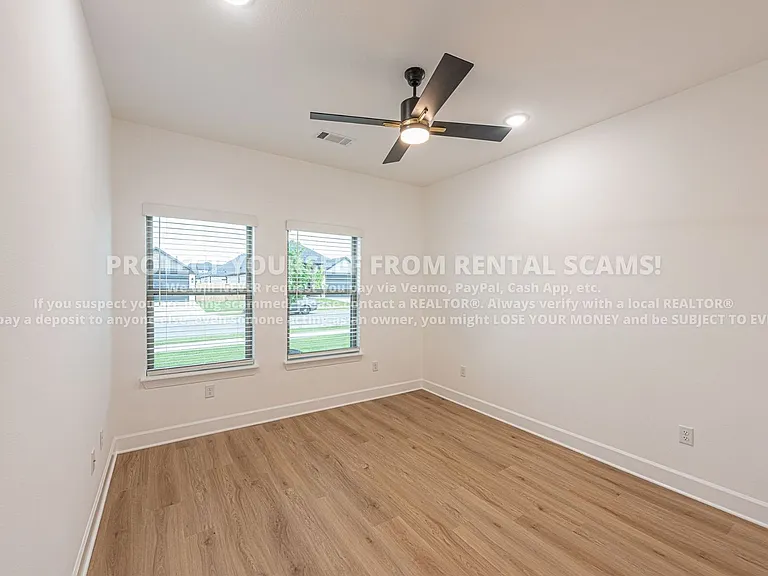 6902 SW High Meadow Blvd — Photo 12