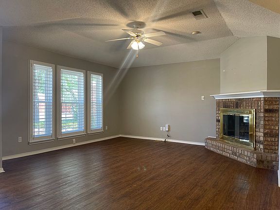2nd image of 6207 13th St