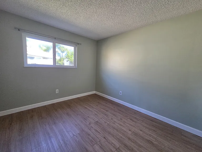4295 Peg Ct — Photo 18