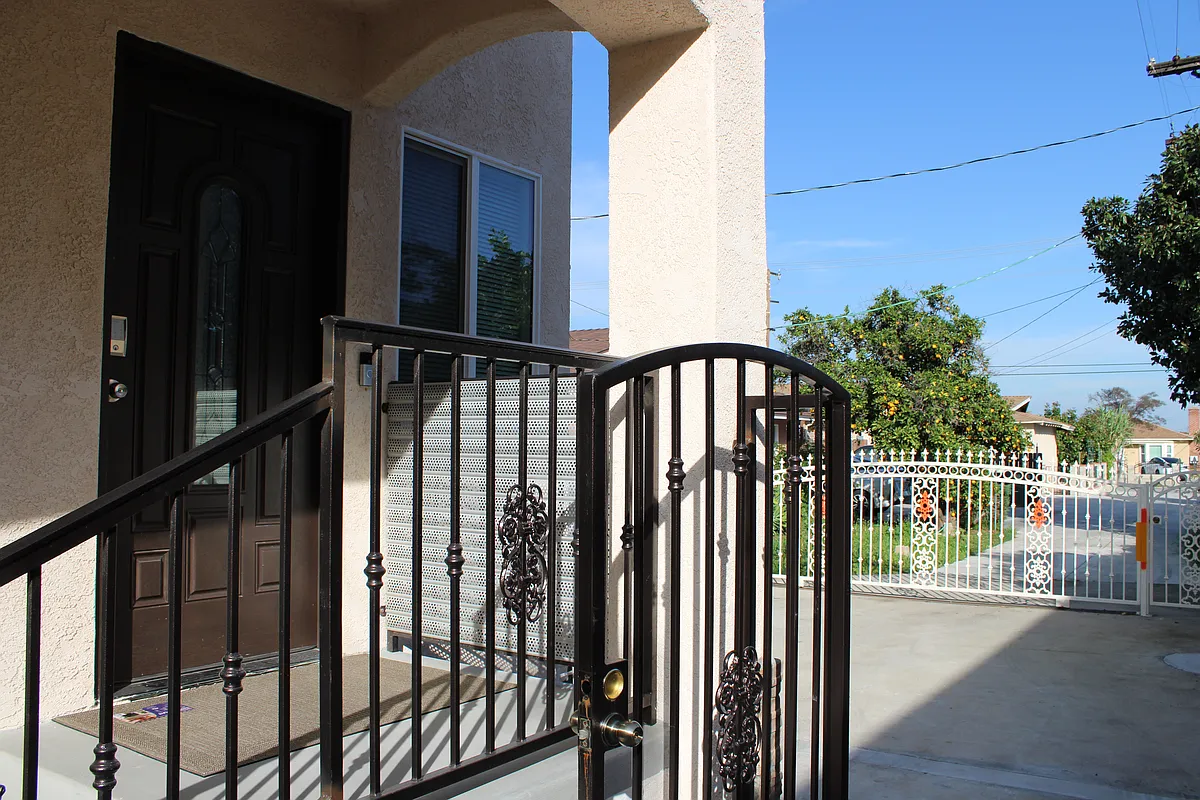 Building Photo - 3857 Rio Hondo Ave #1/2