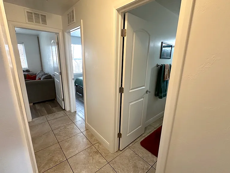 348 S Main St — Photo 37