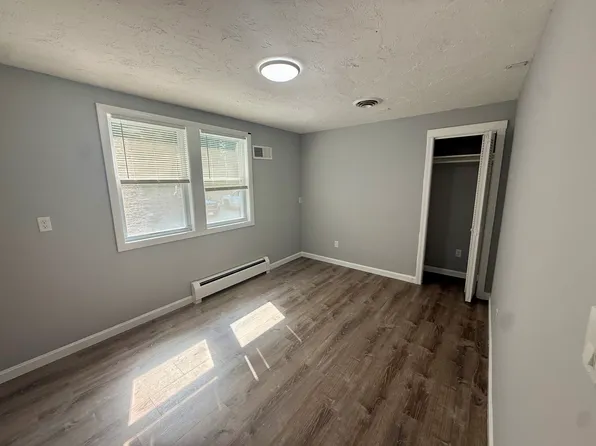 176 Court St Suite 4, Plymouth, MA 02360