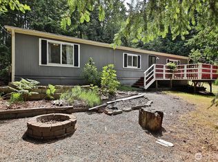 5845 Alpha Ln, Freeland, WA 98249