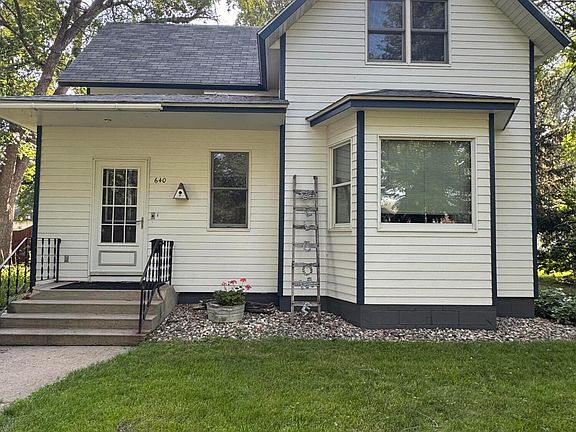 2nd image of 640 Idaho Ave SE