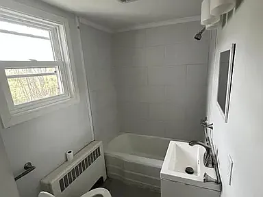 11 Franklin St #1 — Photo 6