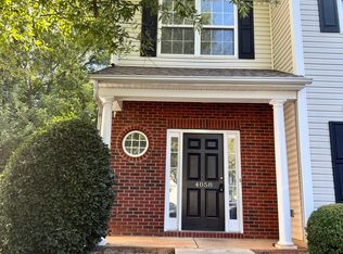 4058 Glenlea Commons Dr, Charlotte, NC 28216