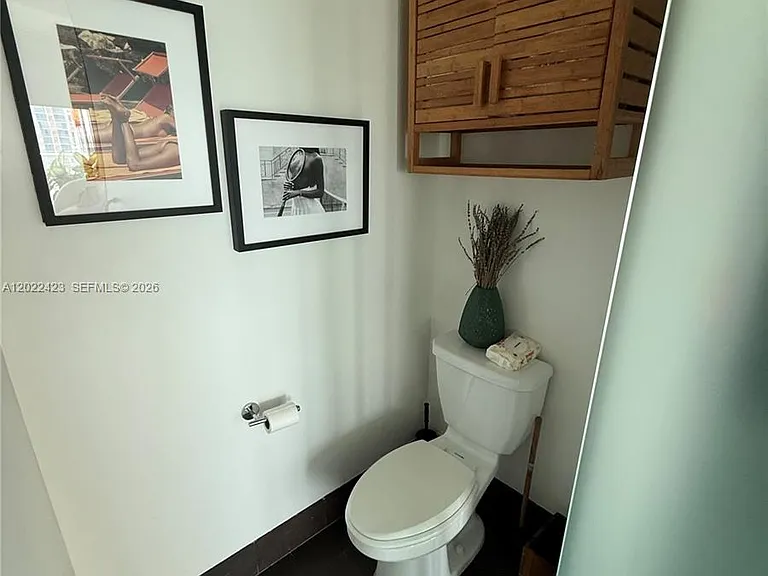 1040 Biscayne Blvd #1606 — Photo 5