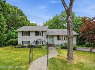 9 Roxanne Blvd, Highland, NY 12528