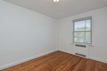Sold by Houlihan Lawrence