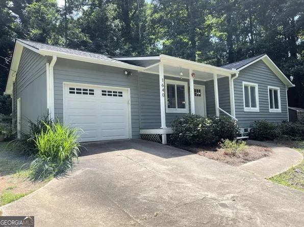 1640 NE Lakeview Pl, Gainesville, GA 30501