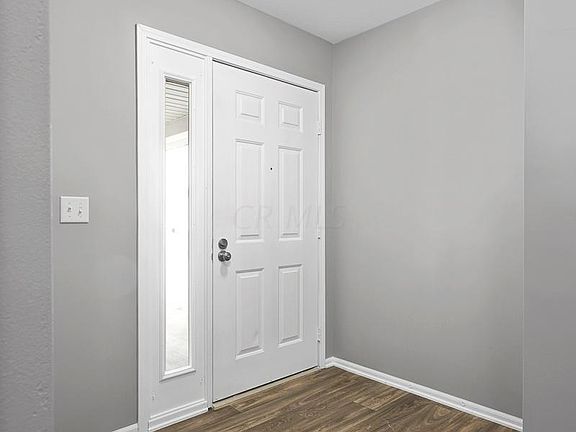 4th image of 1134 Oak Bay Dr