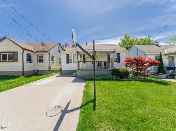 808 Harriet St, Lorain, OH 44055