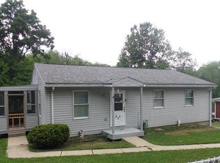 437 Lincoln Hall Rd, Elizabeth, PA 15037