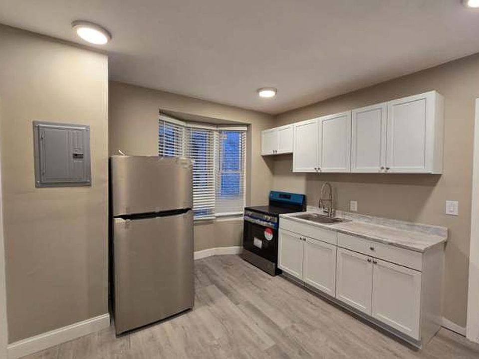 1st image of 1107 N 41st St #1
