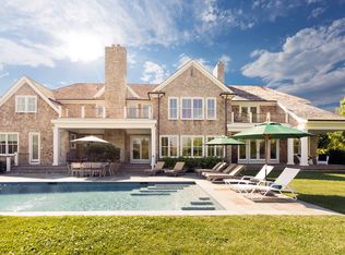 390 Mecox Rd, Water Mill, NY 11976