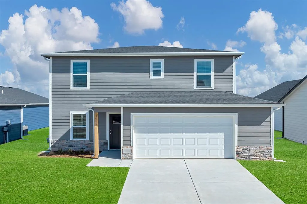5 bed, 1803 sqft, $2,150 — Photo 1