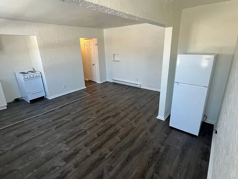 4056 Reading Rd — Photo 16