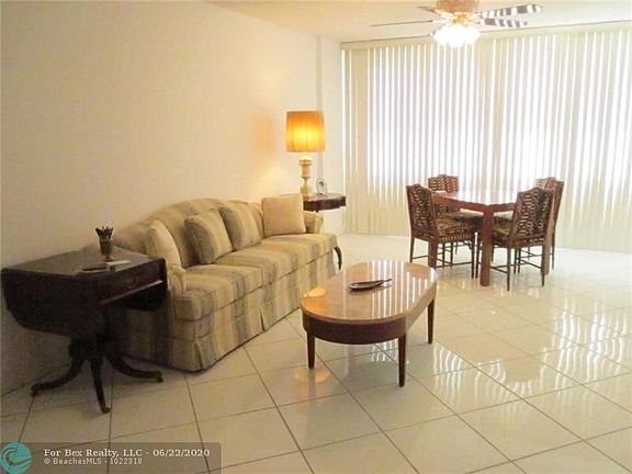Home For Sale In Kings Point