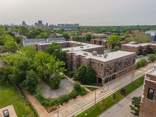 5696 Kingsbury Ave APT 202, Saint Louis, MO 63112