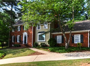 1842 Mallard Lake Dr, Marietta, GA 30068