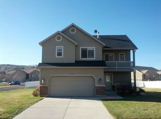 7453 S Shay Ln, South Weber, UT 84405