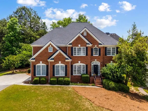 184 Rugby Dr, Suwanee, GA 30024