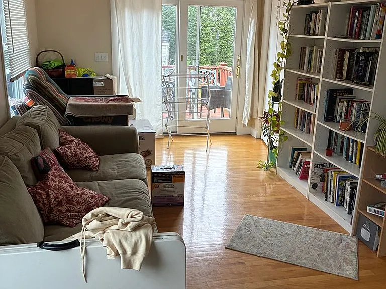 75 Fessenden St — Photo 24
