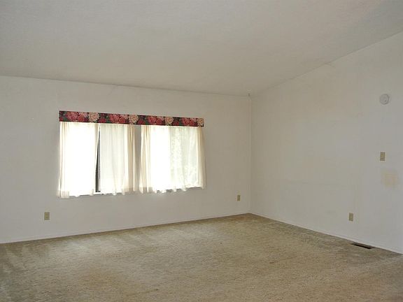 3rd image of 5959 Melody Ln