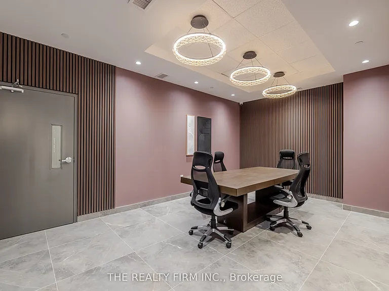 375 South St #1320 — Photo 21