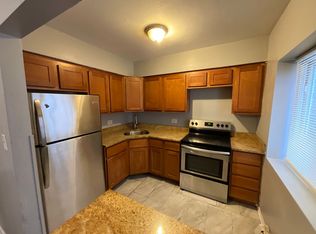 4752 S Michigan Ave #2, Chicago, IL 60615