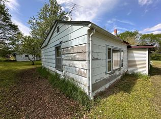 4704 Napoleon St, Huntsville, OH 43324
