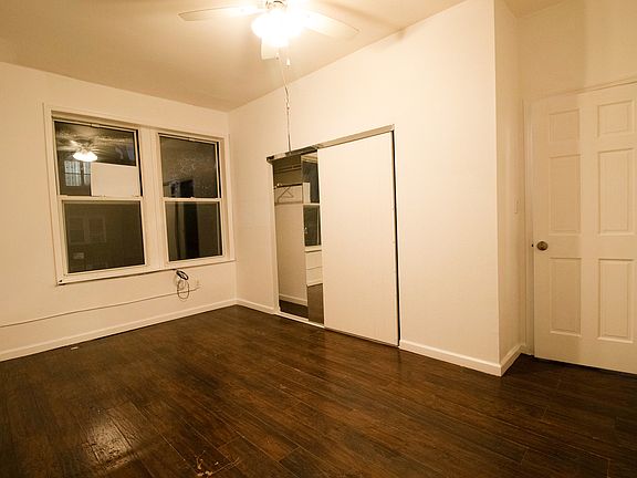 3rd image of 975 E 226th St Floor 2