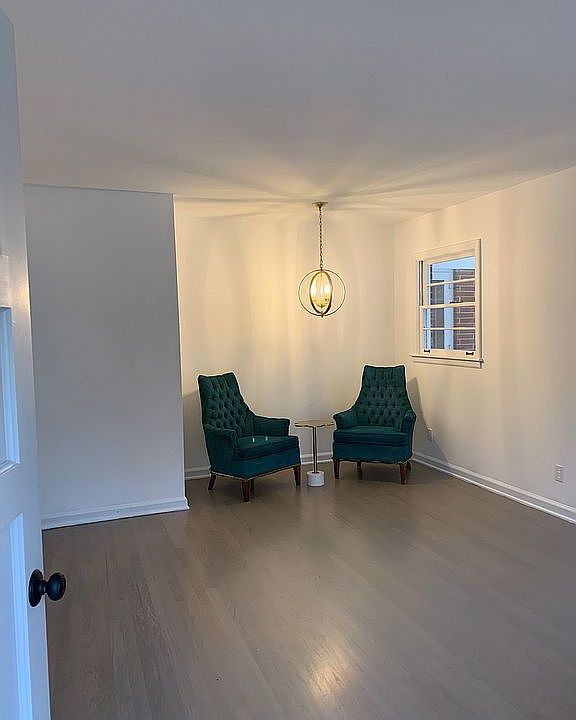 Beautiful front room