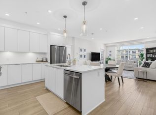 22633 Selkirk Ave #503, Maple Ridge, BC V2X2X9
