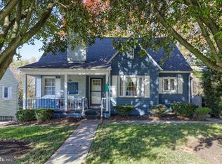 211 Jefferson Rd, Reinholds, PA 17569