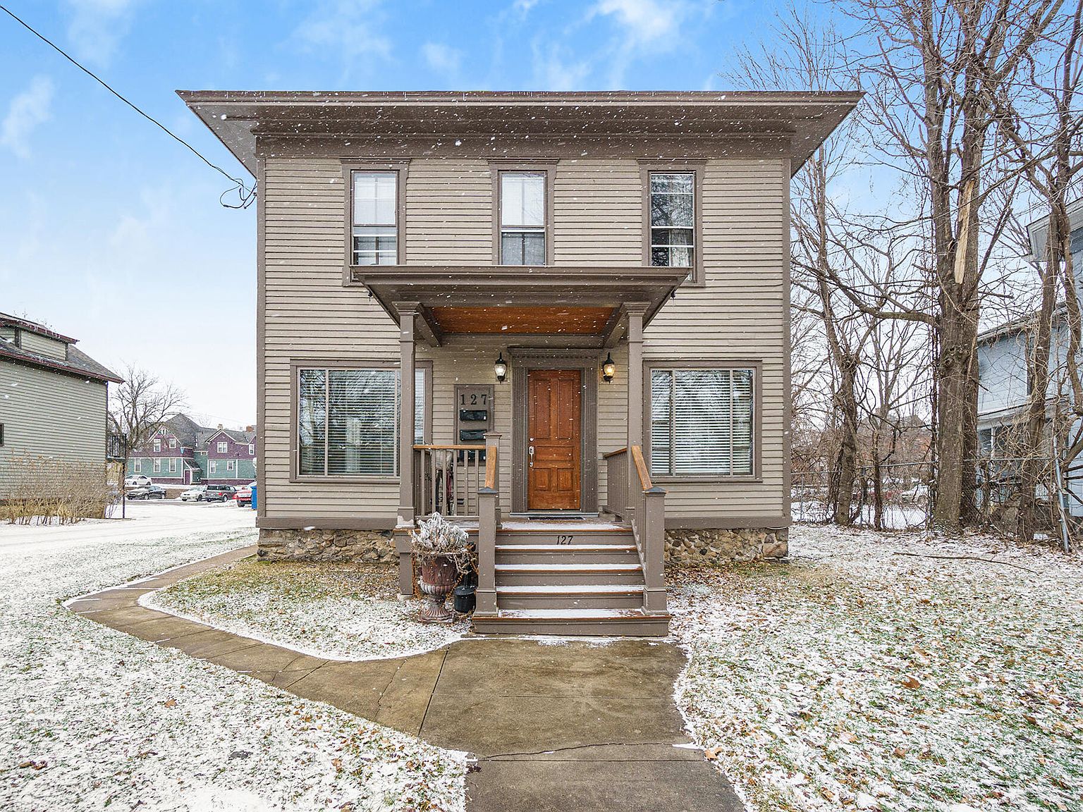 127 Elm St, Kalamazoo, MI 49007 Zillow