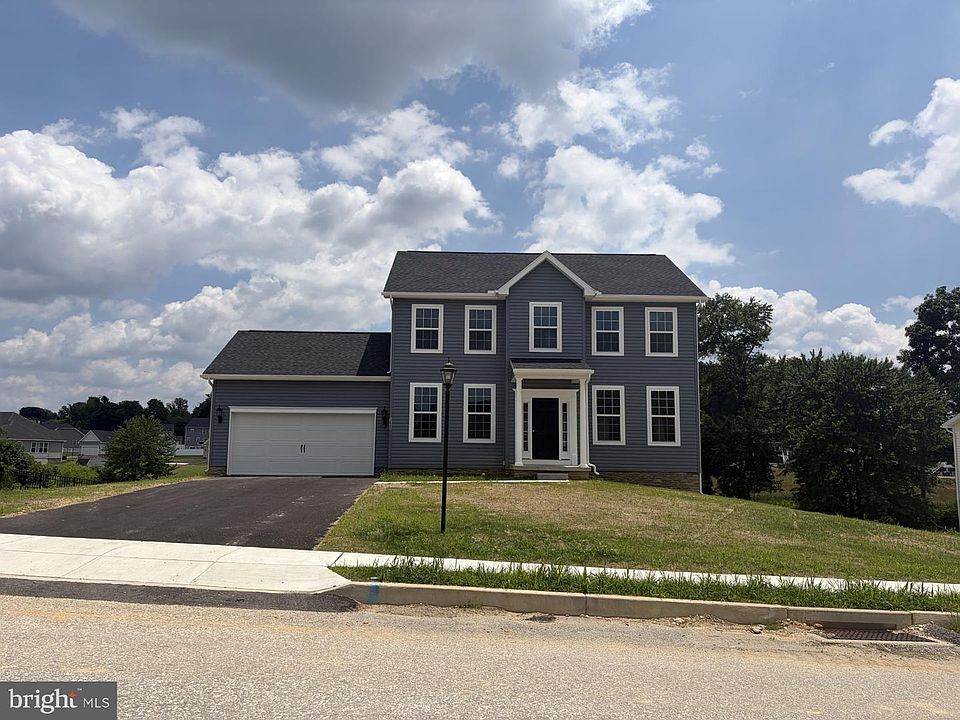1st image of 560 Ripple Dr #45