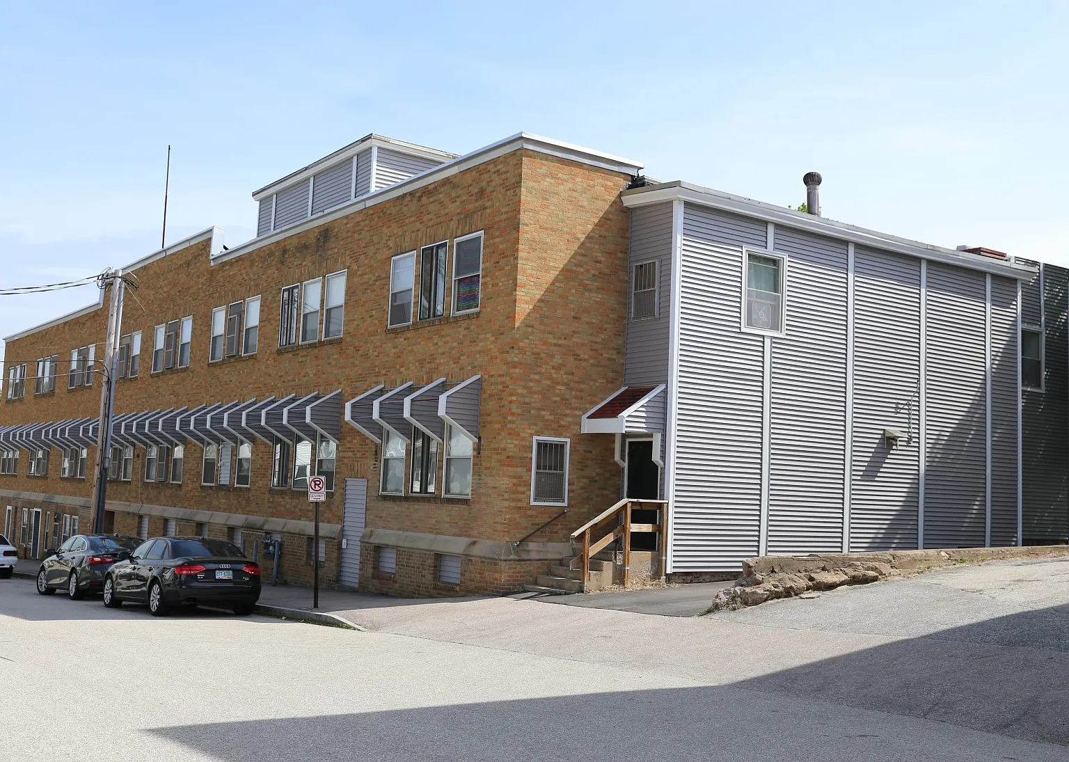 25 Laval Street Apartments — Photo 4